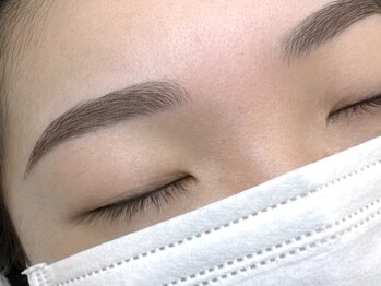 アールプラス 新宿(ar+)/眉ワックス　担当:miki