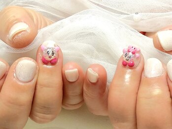 ネイルサロンブリス(nail salon Bliss)/☆立体的な星のカービィネイル☆