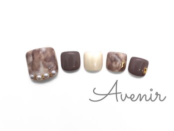 アヴィニール 表参道(Avenir)/カフェオレマーブル　ネイル