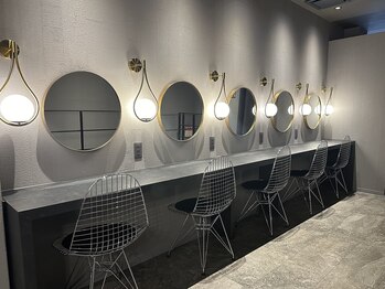 スール ドゥ 河原町御池店(Sour~deux)/メイクブース