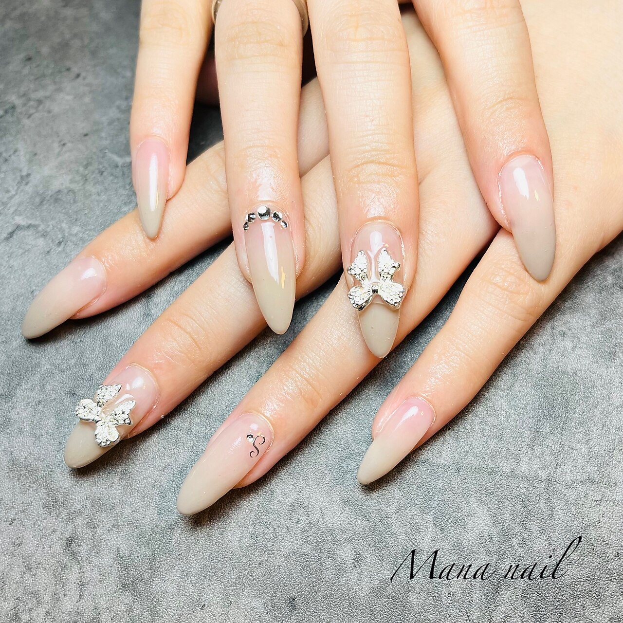 マナネイル(Mana nail)｜ホットペッパービューティー