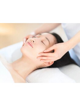 ホウレイ線・たるみ改善！予防ケア