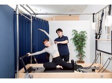 ピラストの雰囲気(マシンピラティスで専門的な体幹トレーニング)