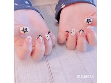 オツメサン(OTSUMESAN)の雰囲気(デザインのご相談、お爪のお悩みなどお気軽にお申し付けください)