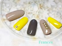 フランセス(Frances)/シンプルスタッズネイル