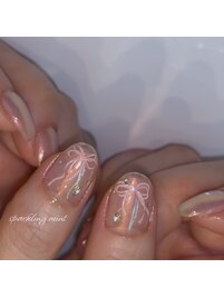 流行りのリボンネイル