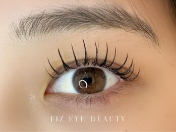 フィズ アイ ビューティ 豊川八幡店(fiz eye beauty)の写真/エクステ装着後にまつげパーマをかける次世代の技術「アンドヘルシー(&healthy)導入店舗♪