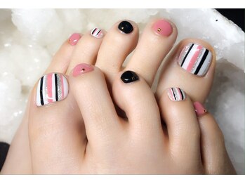 フット ストライプネイル