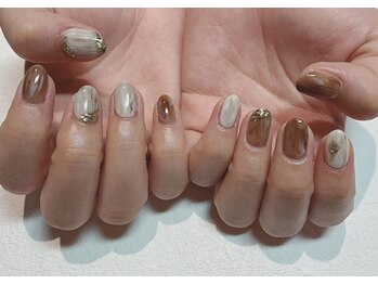 リロウ(relow)/ニュアンス×ミラー