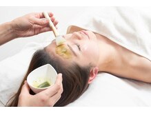 彩喜香/繭肌磨きフェイシャルエステ