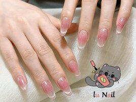 チーク×マグネットネイル