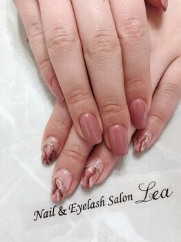 ネイルアンドアイラッシュサロン レア 千葉店(Lea)/