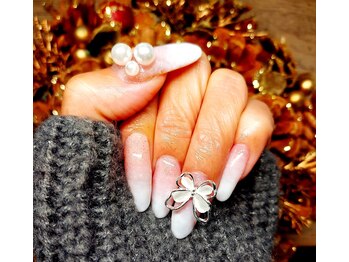 ソラ(sora)/まだまだ人気◎ナビネイル♪