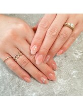 リンネ(Rinne)/シースルーフレンチネイル