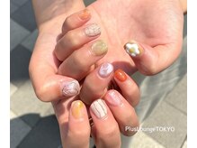 プルースラウンジ トウキョウ(Plus Lounge TOKYO)/ちぐはぐニュアンスネイル♪