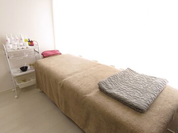 ホナ(HONA)/エステ施術台