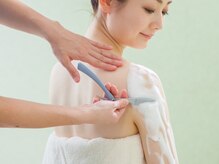 ビフォーサロン 名駅店(美4サロン)/二の腕レザーシェービング