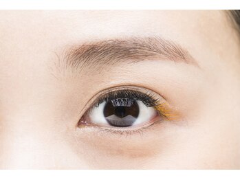 プラスアイ 横浜西口店/ライトブラウン