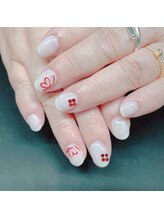 リマ(Lima)/初夏のシアーホワイトネイル