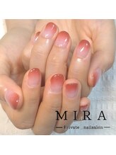 ミラ(MIRA)/グラデーションネイル