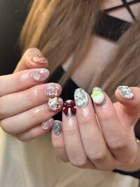 個性派ネイル