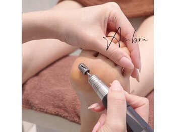 ネイルアンブラ 天王寺店(Nail Ambra)の写真/足裏スッキリ！フット角質スペシャルマシーンケア¥4980(ジェルネイルとセットで¥4500)★フットネイル¥5700~