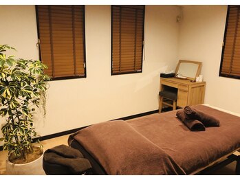 グランツ 小山店/２階施術部屋 完全個室