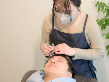 アルバ(ALBA)の写真/なんとなくイメチェンしたい方に◎目周りを整えると印象がガラッと変わる！そんな体験をしたい方に♪