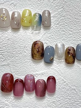 ツーバイマックスビューティー 吉祥寺(2by MAX BEAUTY)の写真/【デザインコースご用意◎】大人可愛いシンプルデザイン多数♪タブレットで映画や雑誌をみながらゆったり★