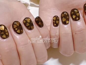 ハート埋め込みネイル