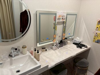 恵比寿岩盤浴マッサージ　ESL/内観