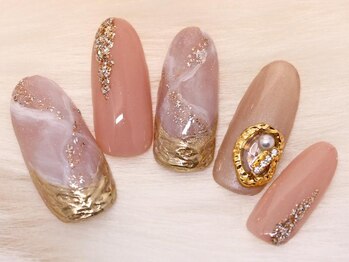 シシュ 梅田店(SyiSyu)/ニュアンス大理石／ミラー