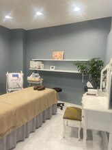 ワイ(y)/施術ルーム