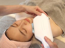 ウブ(UBU)/お顔も美肌脱毛で毛穴レスに