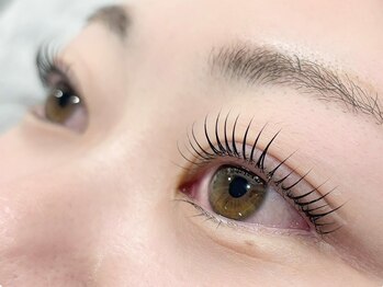 マークス(MAK's)の写真/【大人気パリジェンヌラッシュリフト・デザインカール】ひとりひとりに合う目元をご提案☆