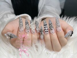 持ち込みデザイン◎つけ放題