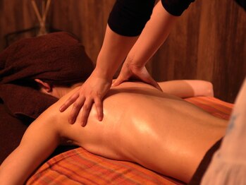 アジアンリラクゼーション ヴィラ 篠ケ瀬店(asian relaxation villa)の写真/体の歪みは放っておくと年齢とともに蓄積され慢性的な不調の原因に。表面的なケアではなく深層から整える!