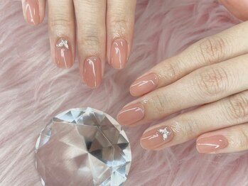 リエビューティー(Rie beauty)の写真/美フォルム×モチ重視◆シンプルネイルはお任せ下さい♪≪ワンカラー・マグネット4000円/定額5000円≫