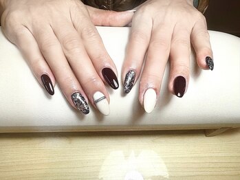 518(ゴイチハチ)/ネイルデザイン★