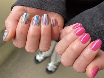 リリスネイル(l'iris nail)の写真/デザインにこだわり、一人一人の爪の形や状態を見極めて施術いたします◇ネイル初心者の方にも◎