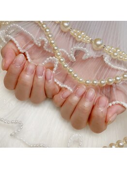 アイカ(Aika)/クリアネイルマット仕上げ