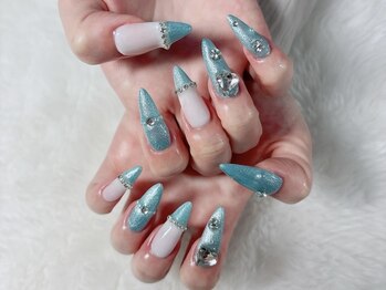 ティアラネイル(TIARA NAIL)/スカルプベース自由¥13000