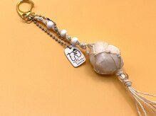 塩の部屋 四神ソルトセンター/麻紐ストラップ【大腸さん】