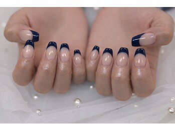 スクエアフレンチ/ネイビー