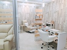 ネイル グラファー(Nail grapher)の雰囲気（まつ毛とネイルの同時施術も可能♪LINEかお電話でご連絡下さい♪）