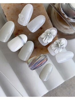 エムディーエーネイル(M.D.A NAiL)/リアルフラワー