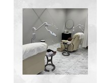 ホワイト 上乃木南店(WHITE)の雰囲気(2名同時照射可能!)