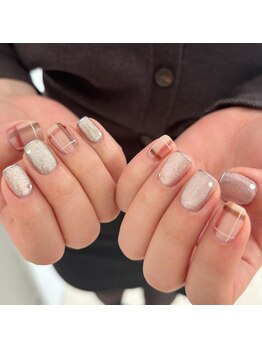 ムーイ 外苑前(mooi.)/magnet × check