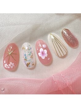 リッシュ トロワ(RICHE trois)/アンバサダー監修デザイン4月