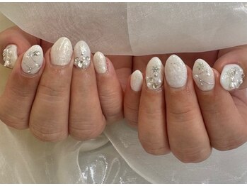 アリイネイルズ(ALII Nails)/ホワイトクリスマスネイル
